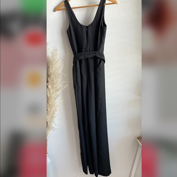 Banana Republic Sleeveless Black Jumpsuit Size 00 - Picture 3 of 7